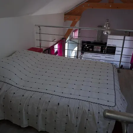 Pres De La אנדרנוס-לה-באינס